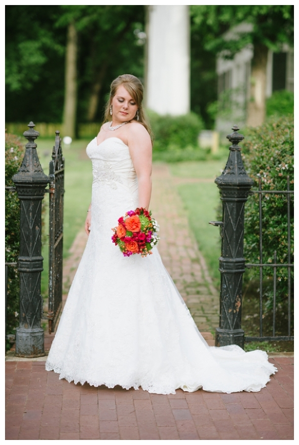 Classic Downtown Bridals_0003